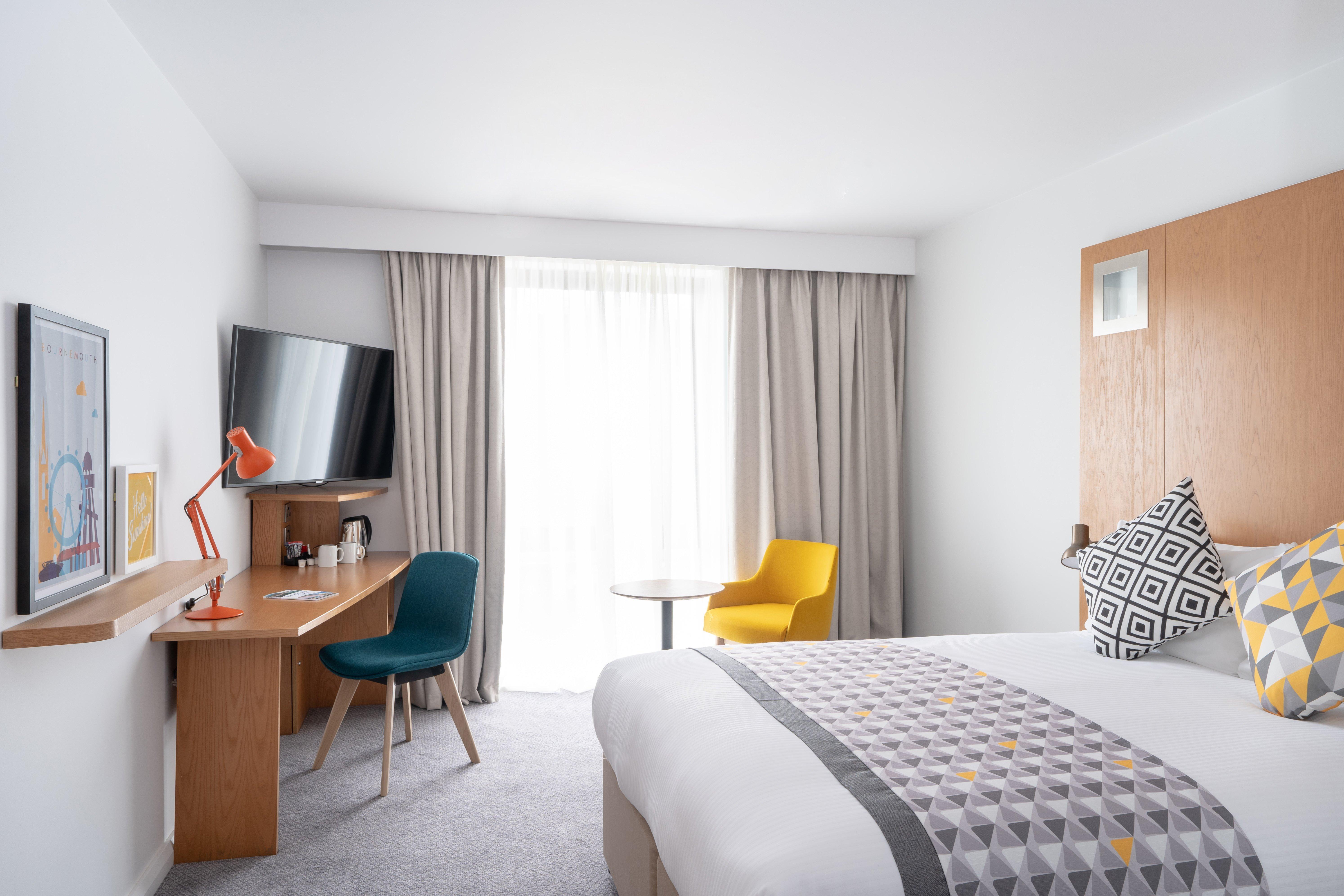 Holiday Inn Bournemouth By Ihg Extérieur photo