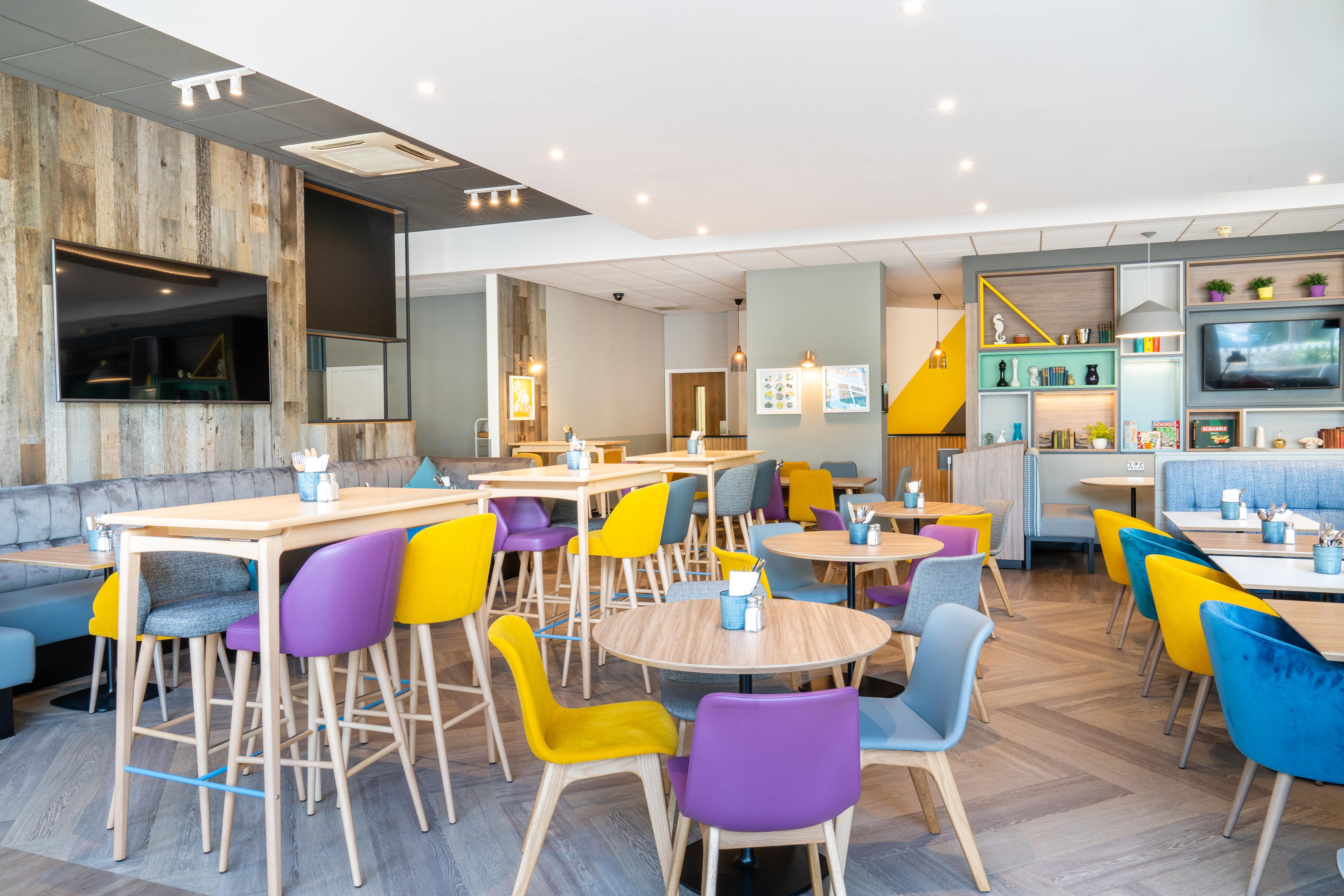 Holiday Inn Bournemouth By Ihg Extérieur photo
