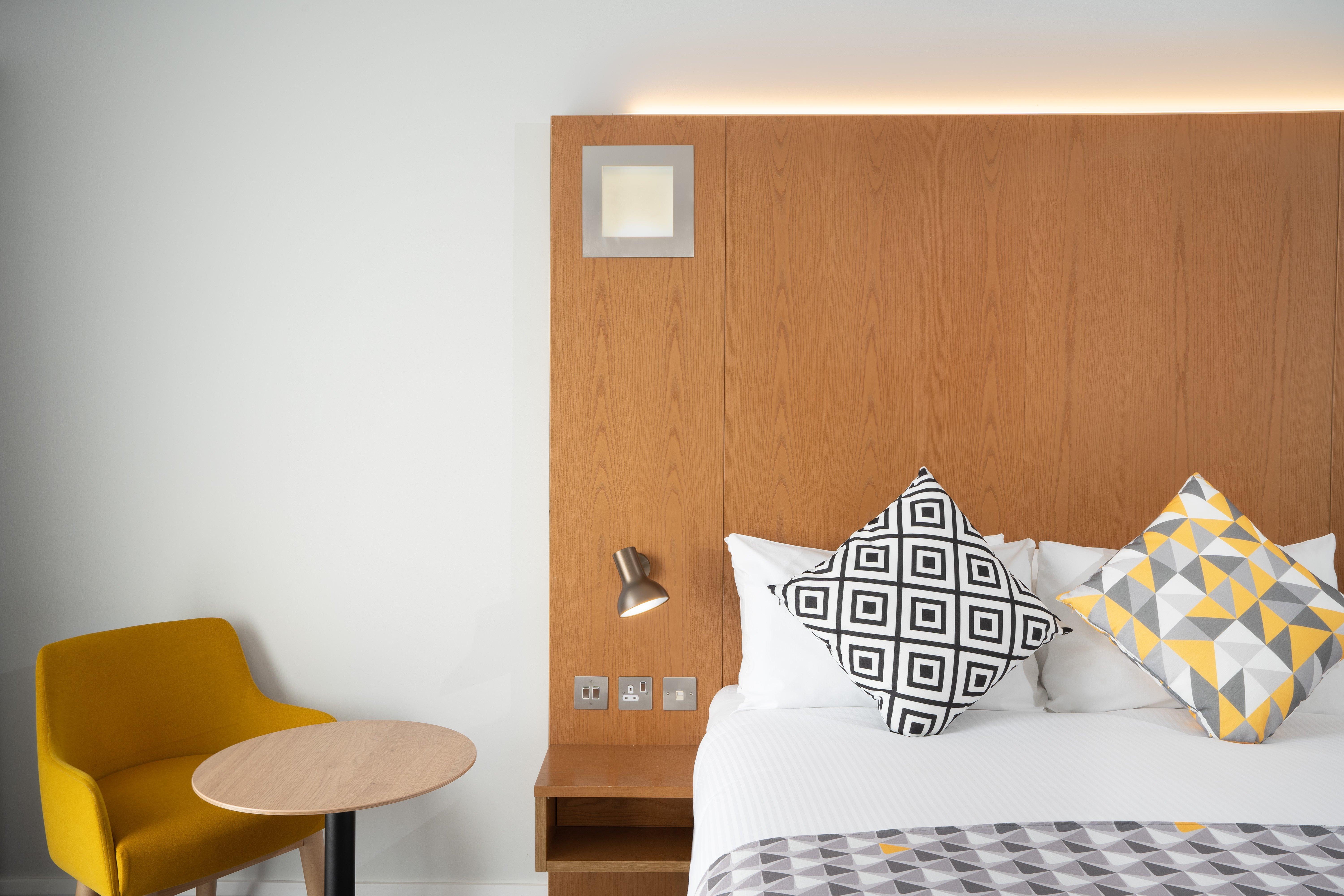 Holiday Inn Bournemouth By Ihg Extérieur photo