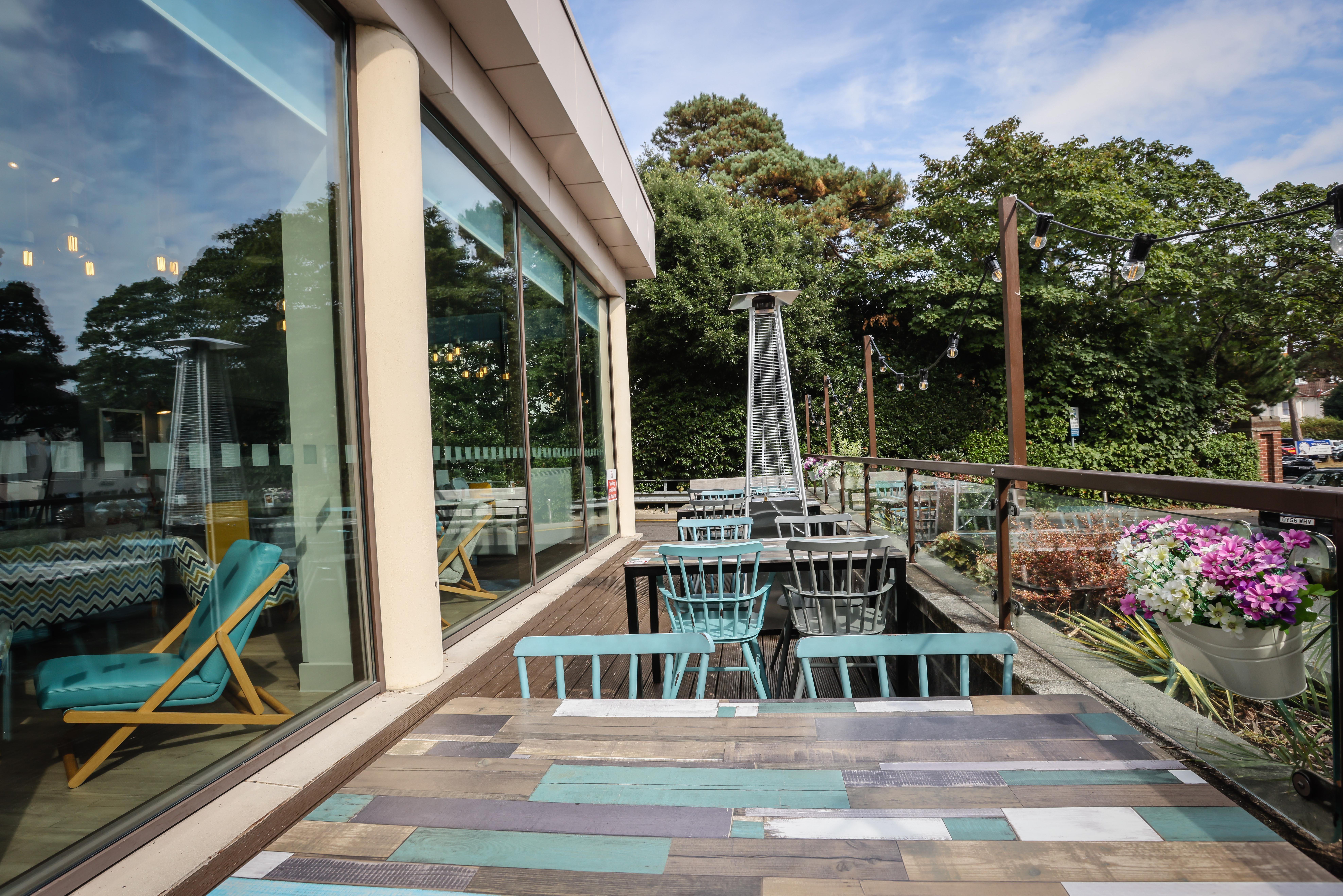 Holiday Inn Bournemouth By Ihg Extérieur photo